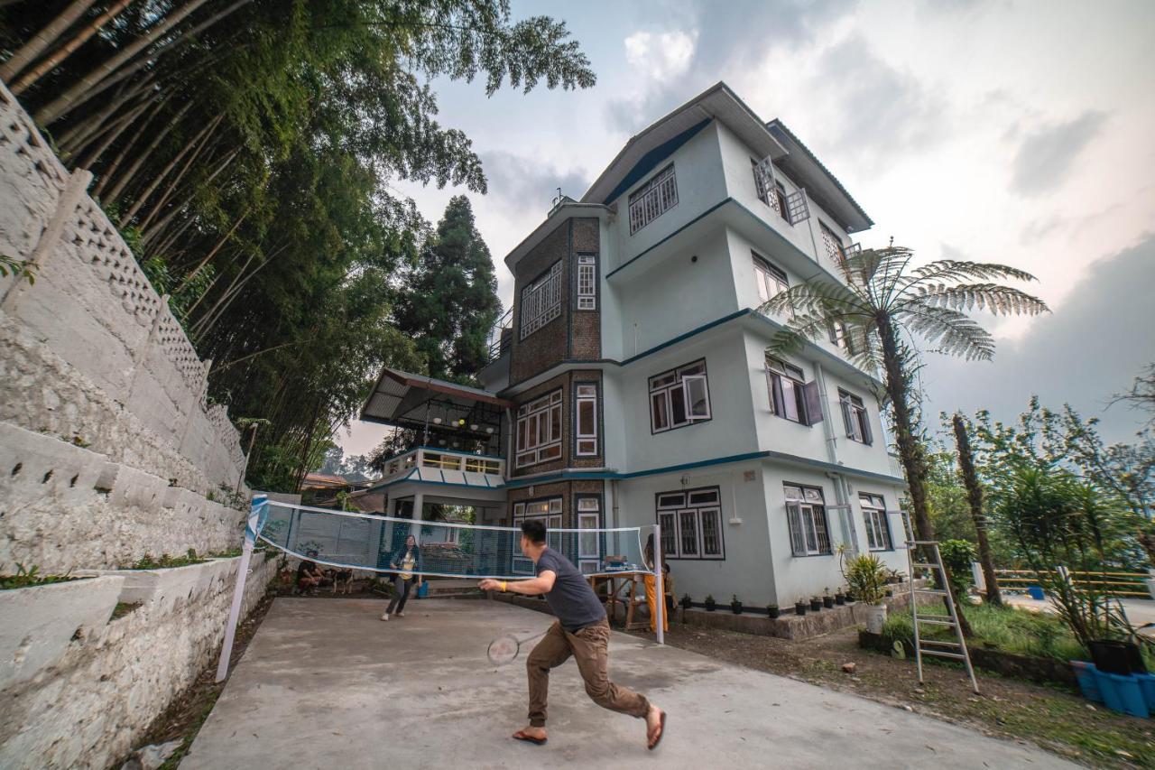 Tag Along 2 0 Hostel Gangtok Bagian luar foto