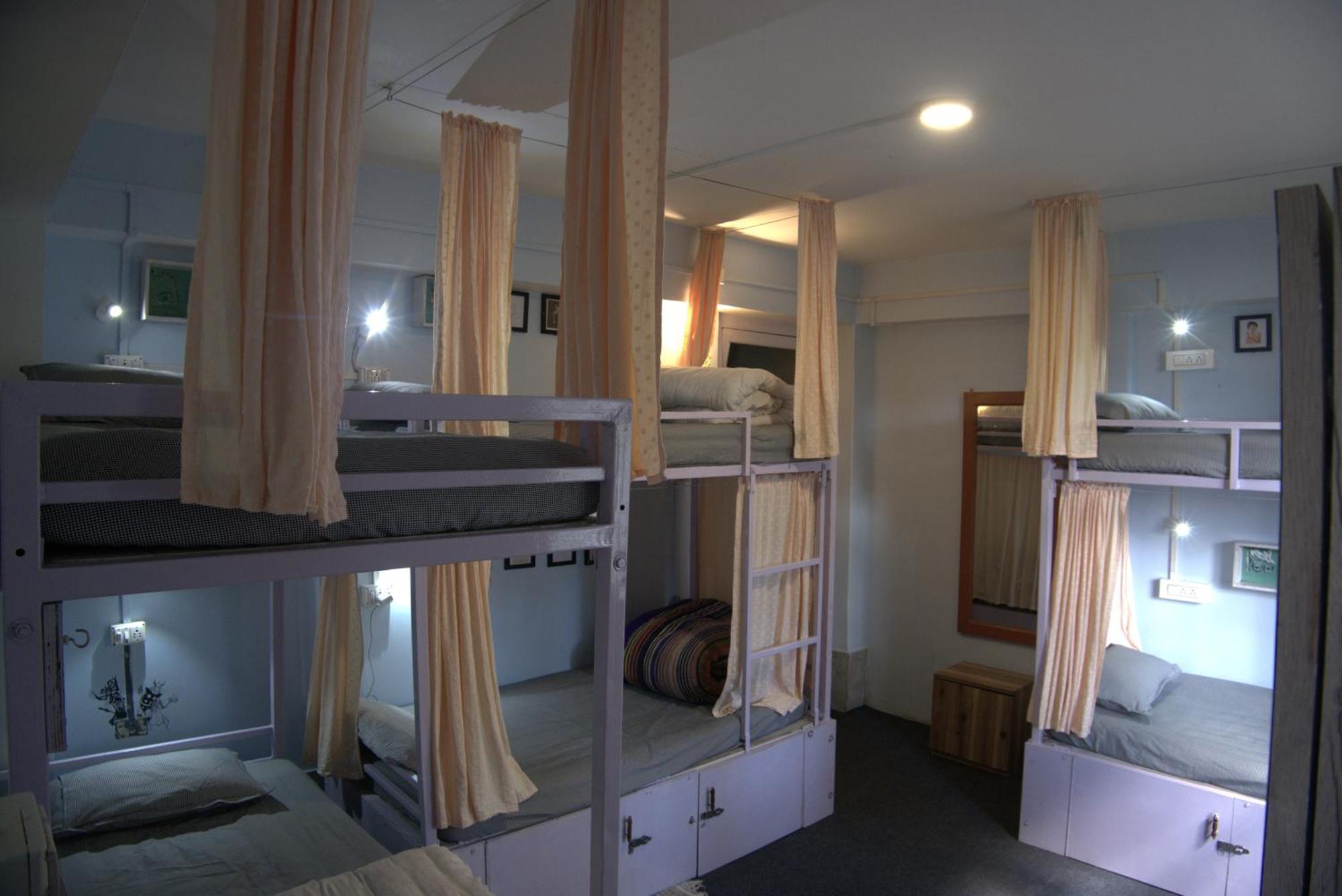 Tag Along 2 0 Hostel Gangtok Bagian luar foto